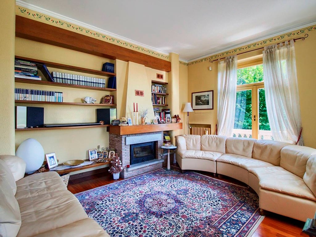 Villa in Colera - Image 2