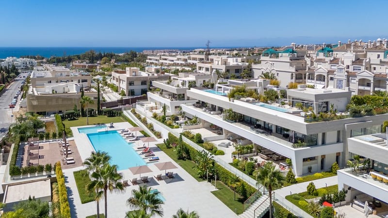 Apartment in Marbella - view 1