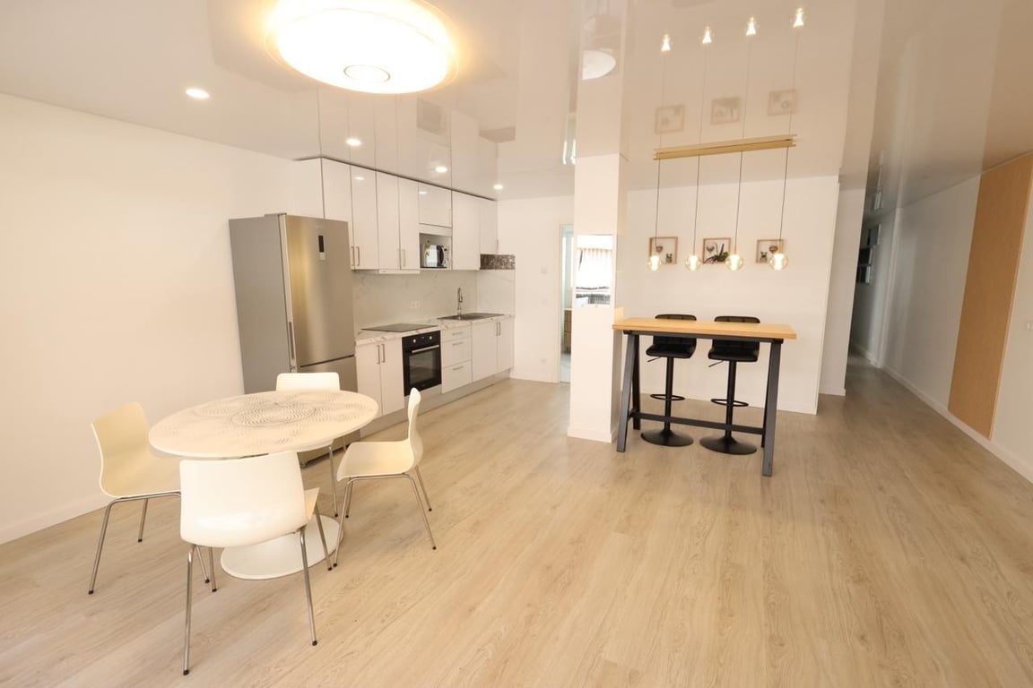 Apartment in Torrevieja - Image 2