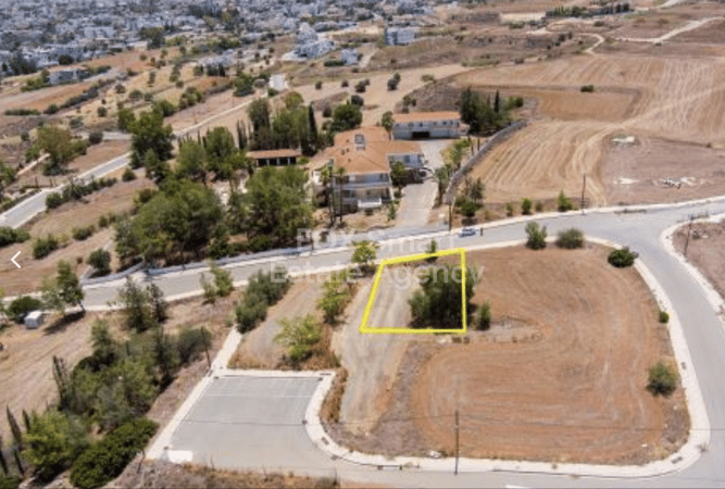 Land in Tseri - view 1