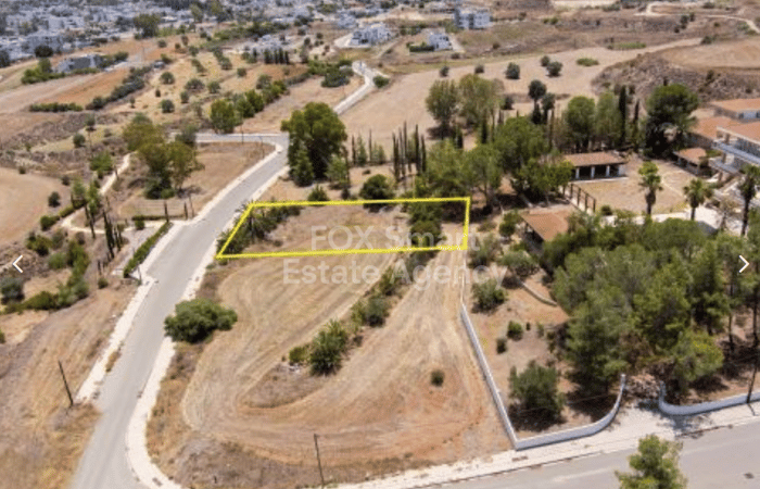 Land in Tseri - view 1