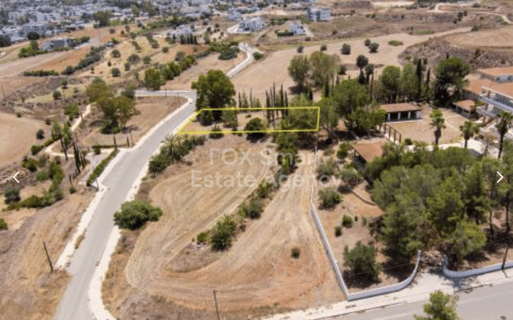 Land in Tseri - view 1