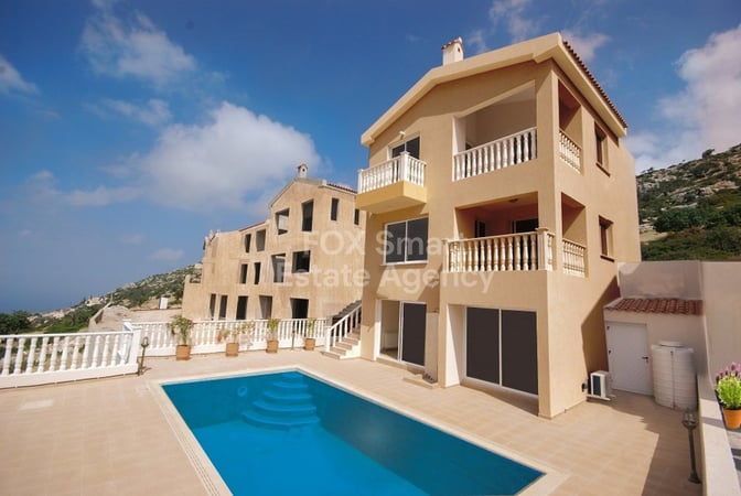 House in Pegeia - view 1