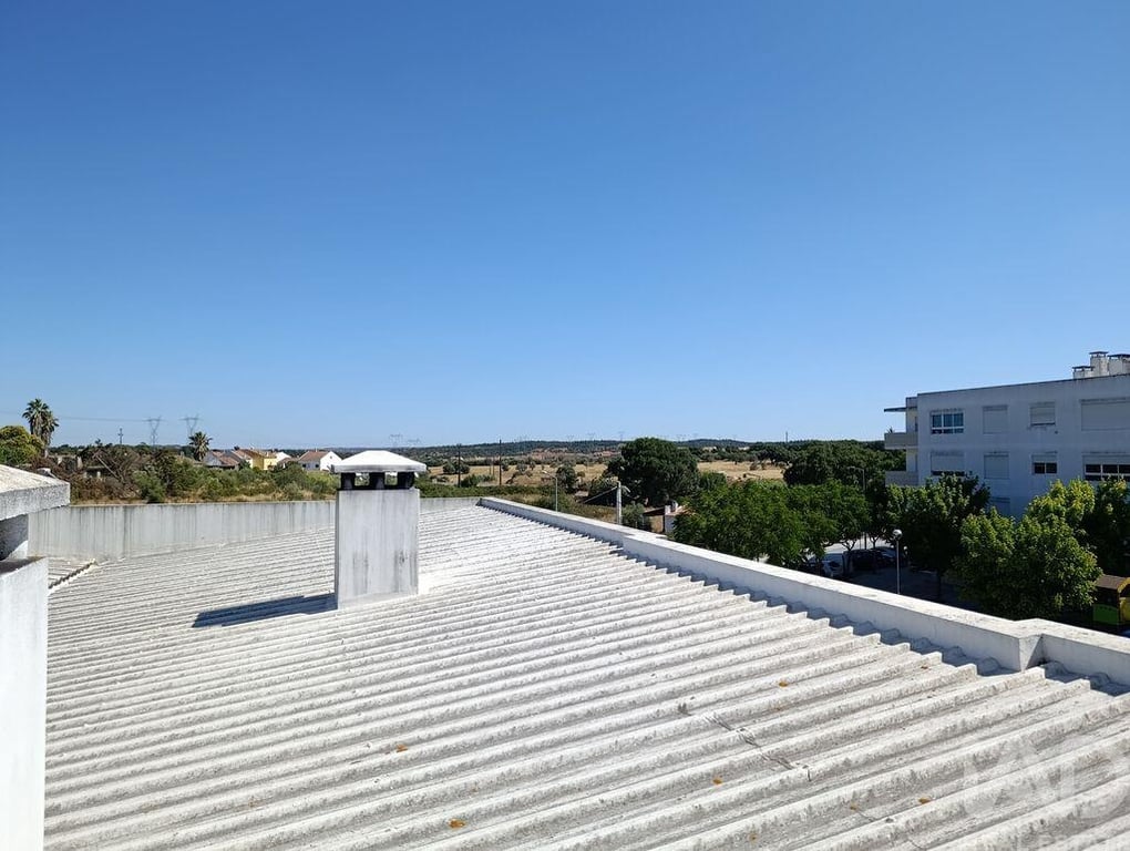 Apartment in Santa Margarida da Serra - Image 2