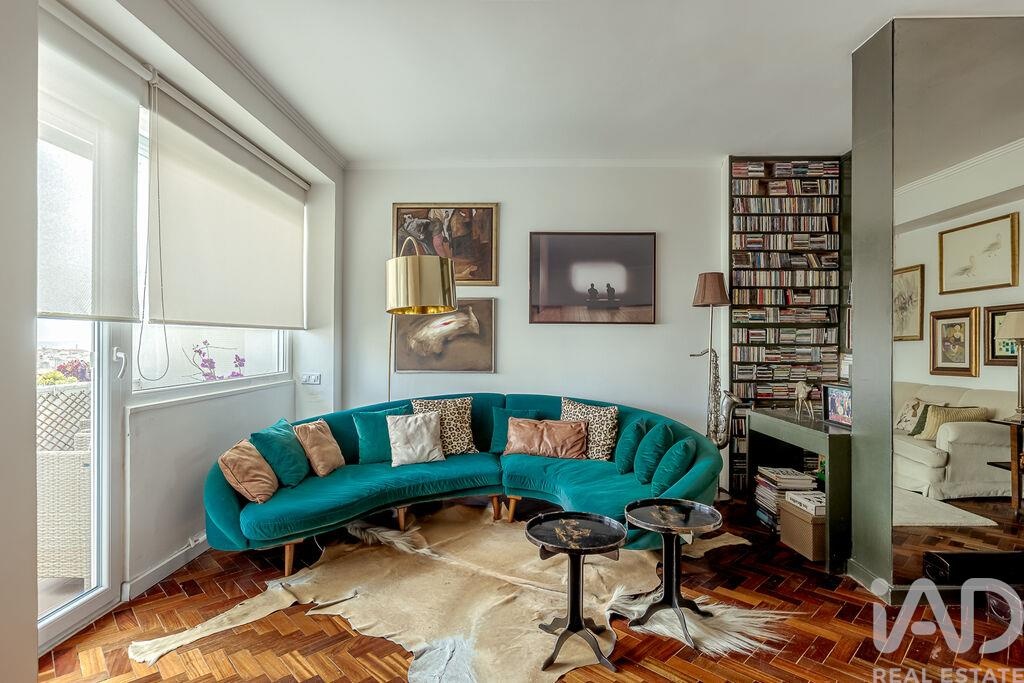 Apartment in Campolide - Image 3