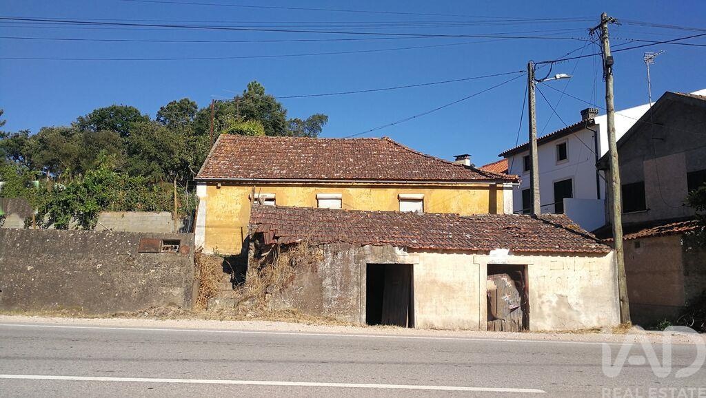 House in Penela - Image 3