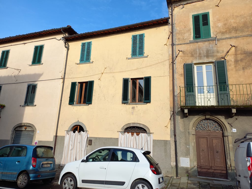 House in Pieve Fosciana - Image 2