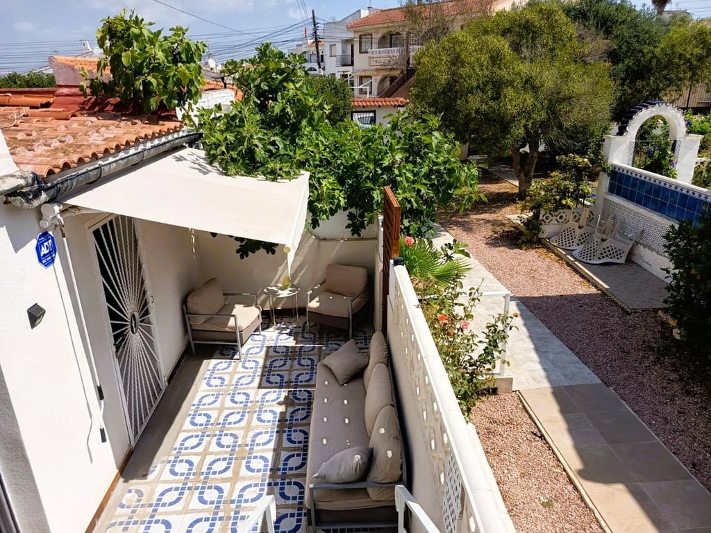 House in El Chaparral