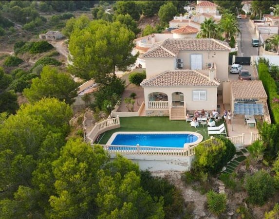 Villa in El Pinar de Campoverde - view 1