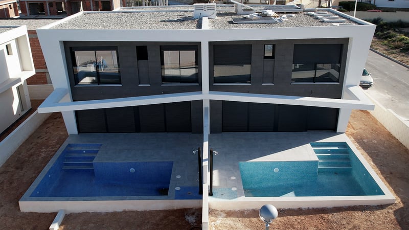 House in El Altet - view 1