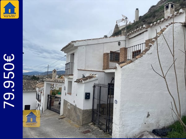 House in Galera - view 1