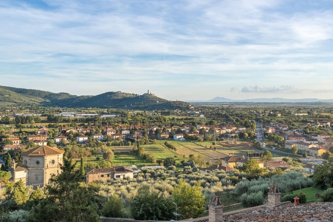 House in Castiglion Fiorentino - view 1