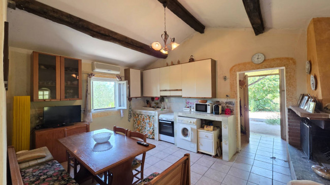 House in Arce - view 1