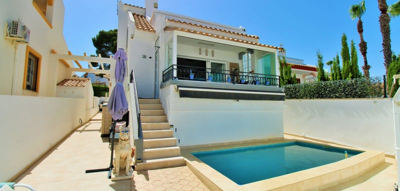 House in Villamartin - view 1