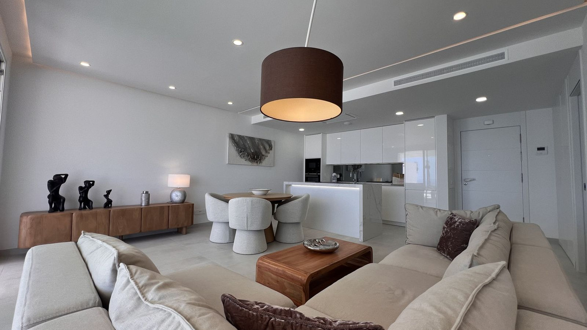 Apartment in Calla de Mijas - Image 3