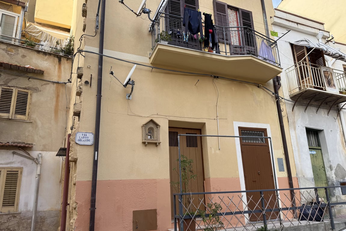 Apartment in Porticello - Image 3