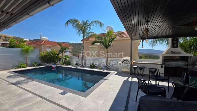 House in Palodeia - view 1