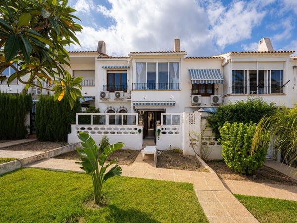 House in L'Albir - view 1