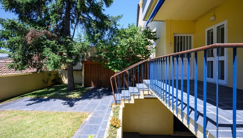 House in Sao Mamede de Infesta - view 1
