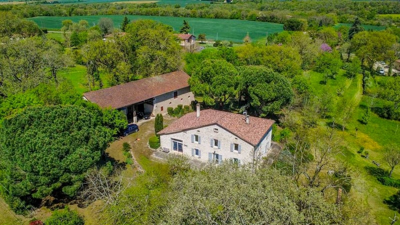 House in Mauvezin - view 1