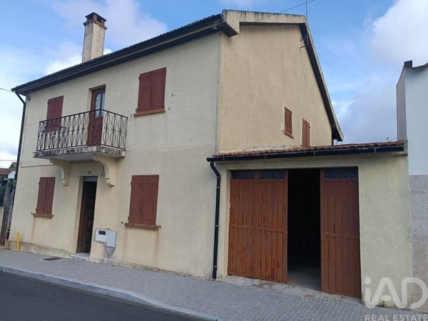 House in Vale de Porco - view 1