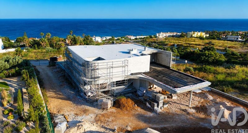House in Faro - view 1