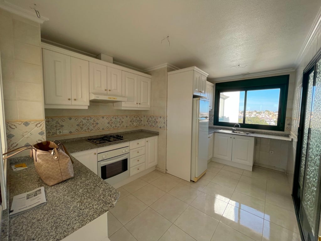Apartment in Urbanizacion los Balcones - Image 2