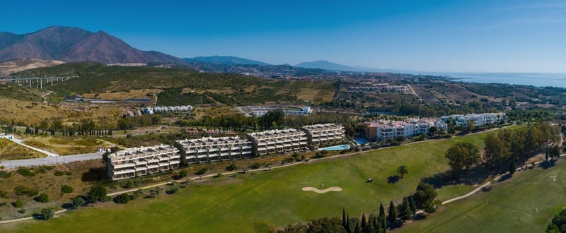Apartment in Estepona - view 1