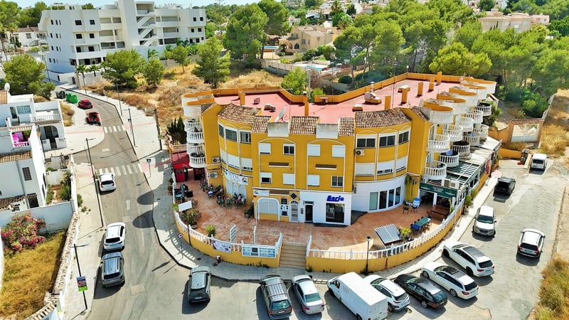 Apartment in Villamartin - view 1
