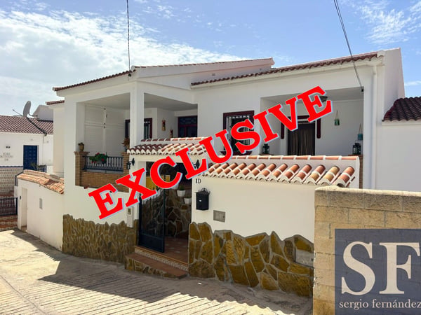 Apartment in Competa - view 1