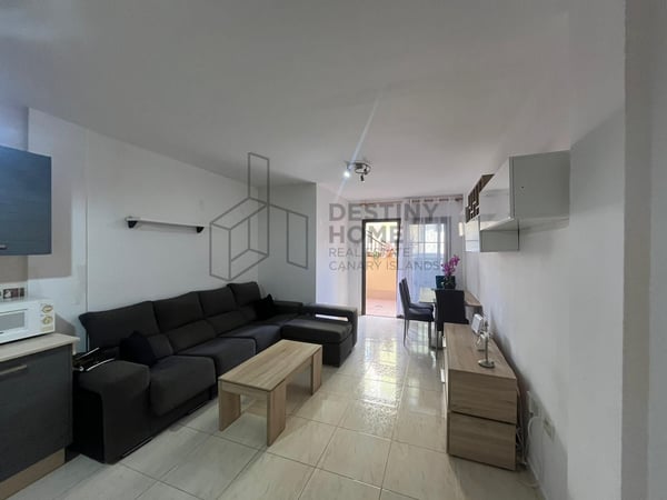 House in Tetir - view 1