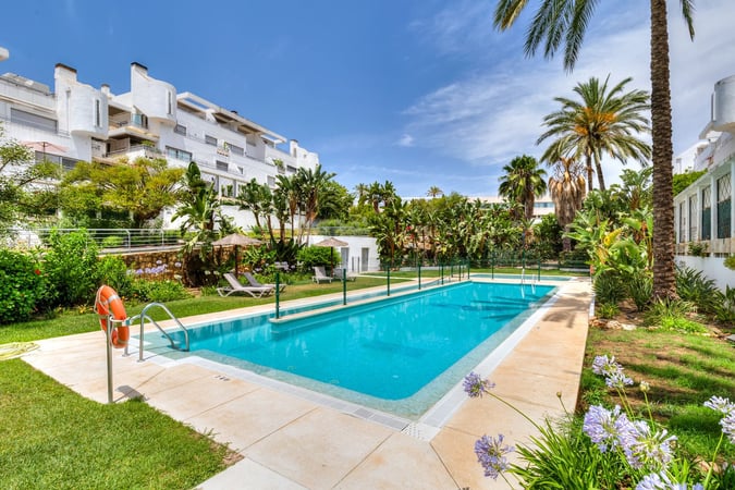 Penthouse in La Cala De Mijas - view 1