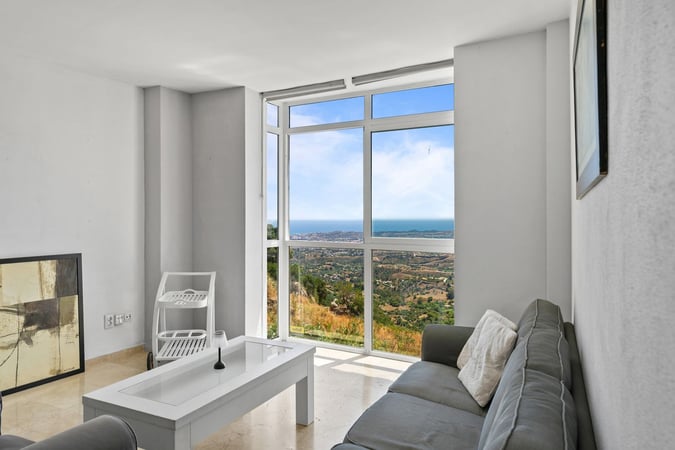 Apartment in Mijas Costa - view 1