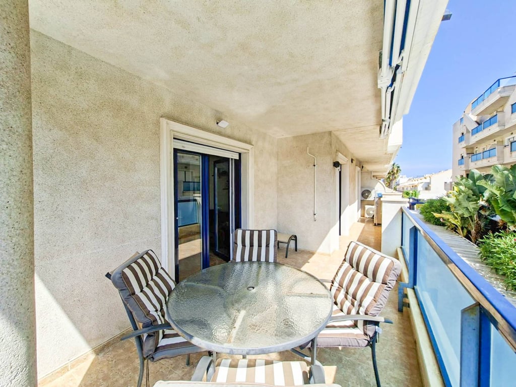 Apartment in La Zenia - Image 3