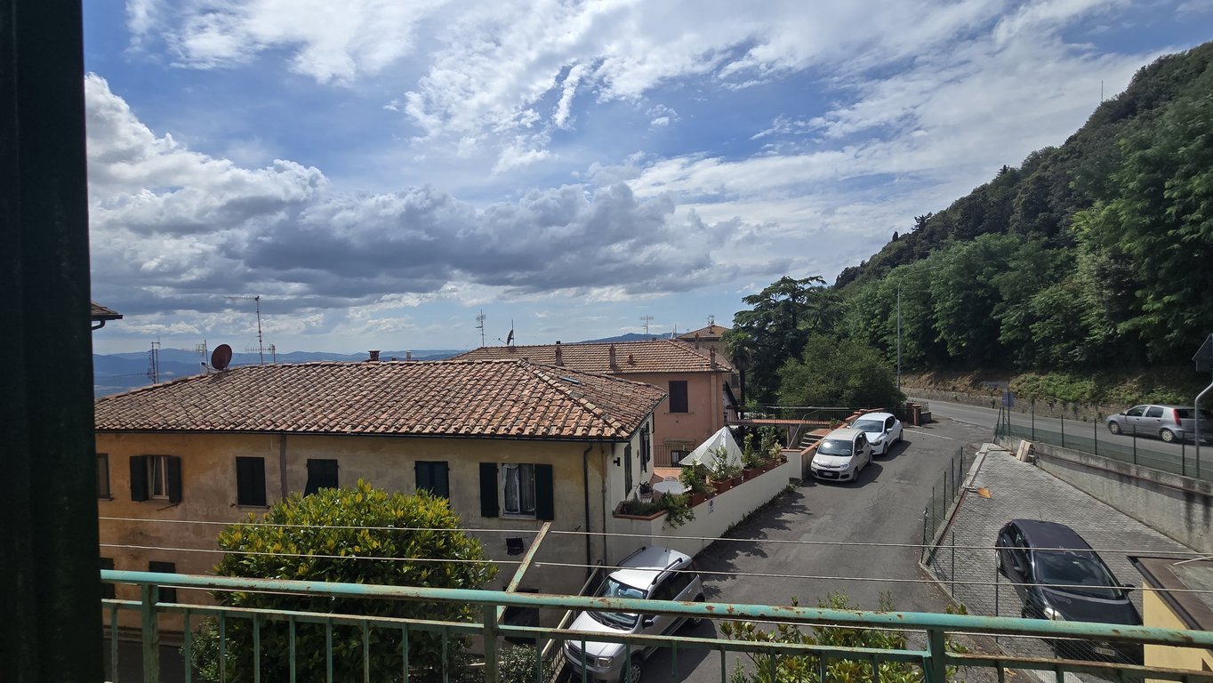 House in Volterra - Image 3