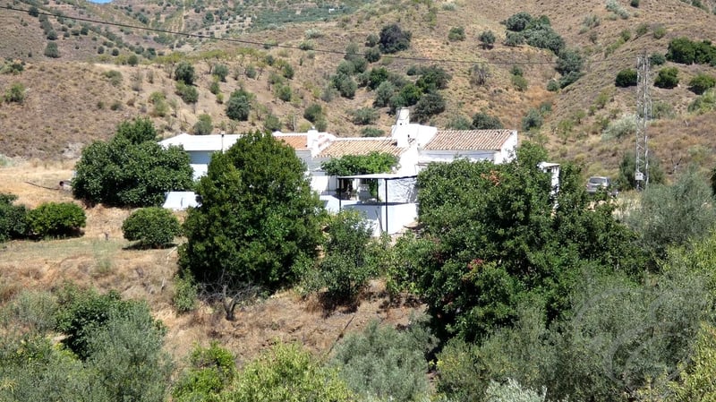 House in Sedella - view 1