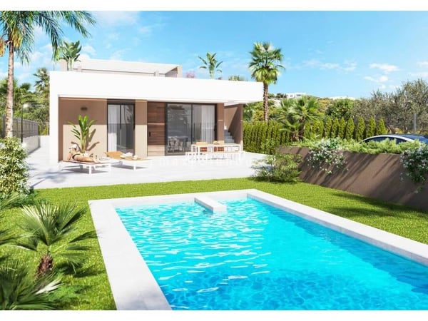 Villa in Vera - view 1