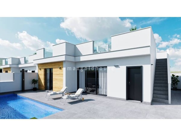 Villa in Roldan - view 1