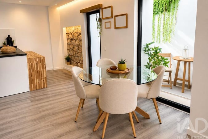 House in Batalha - view 1