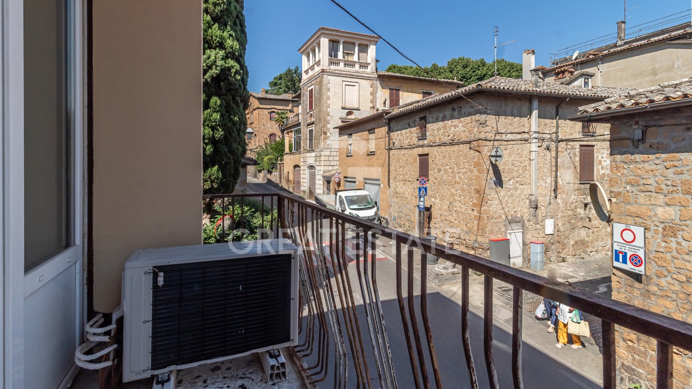 House in Orvieto - Image 2