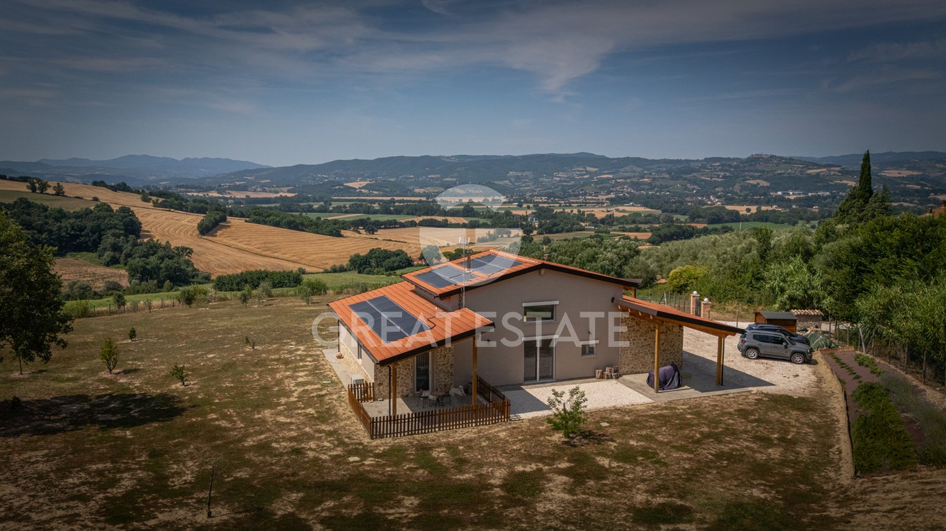 House in Assignano - Image 3