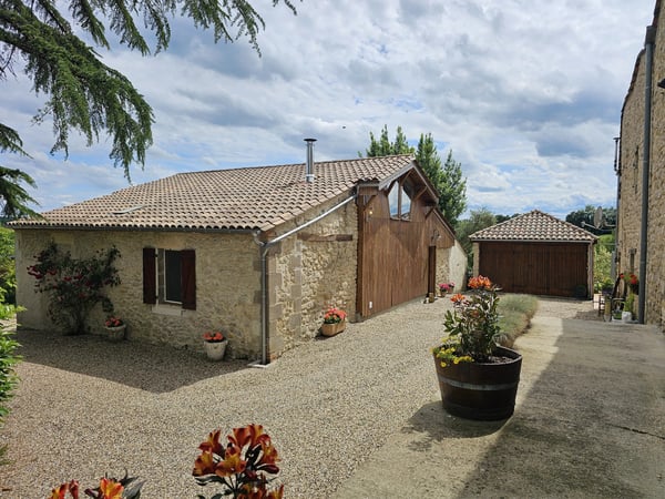 House in Duras - view 1