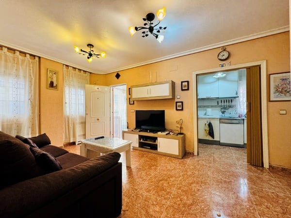 Apartment in Torrelamata - view 1