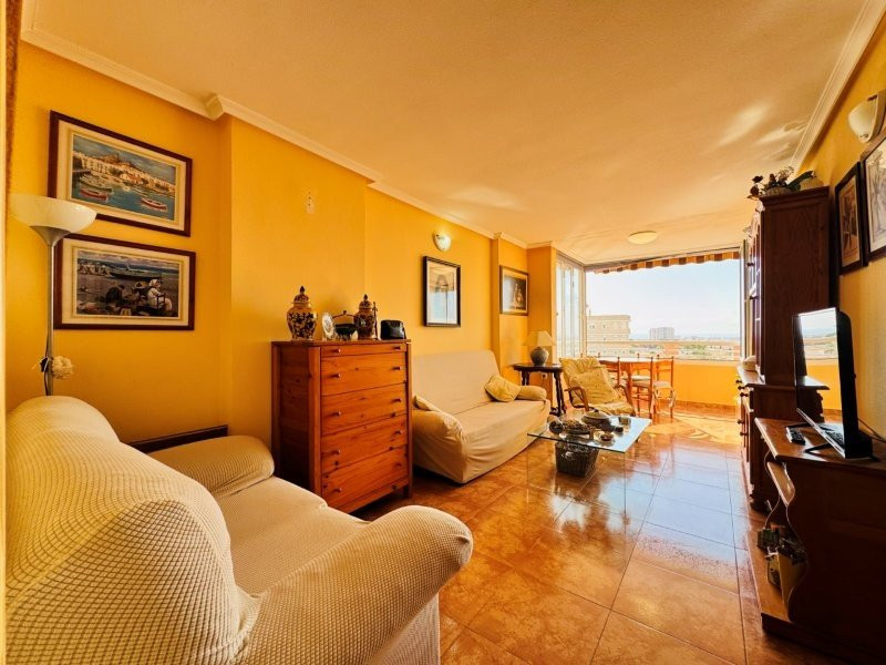 Apartment in Torrevieja - Image 3