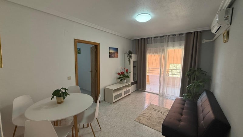 Apartment in Torrevieja - view 1