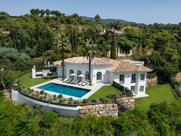 Villa in Malaga - view 1