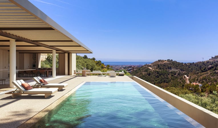 Villa in Benahavis - view 1