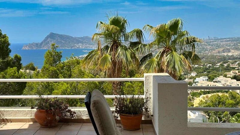 Villa in Altea la Vella - view 1