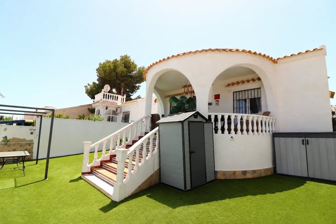 House in Urbanizacion los Balcones - view 1