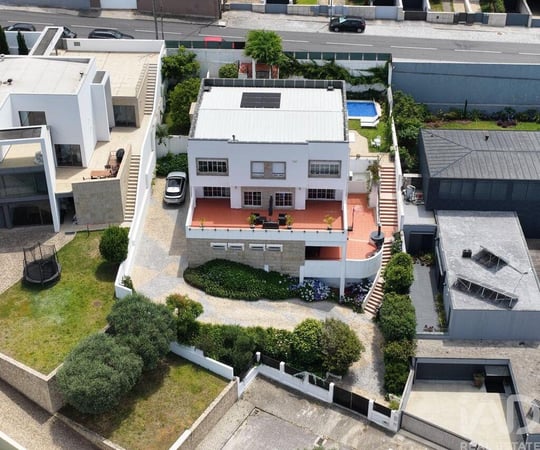 House in Nogueiro - view 1